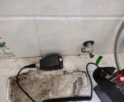 策勒屋顶漏水维修公司分享下卫生间漏水的危害及解决方法